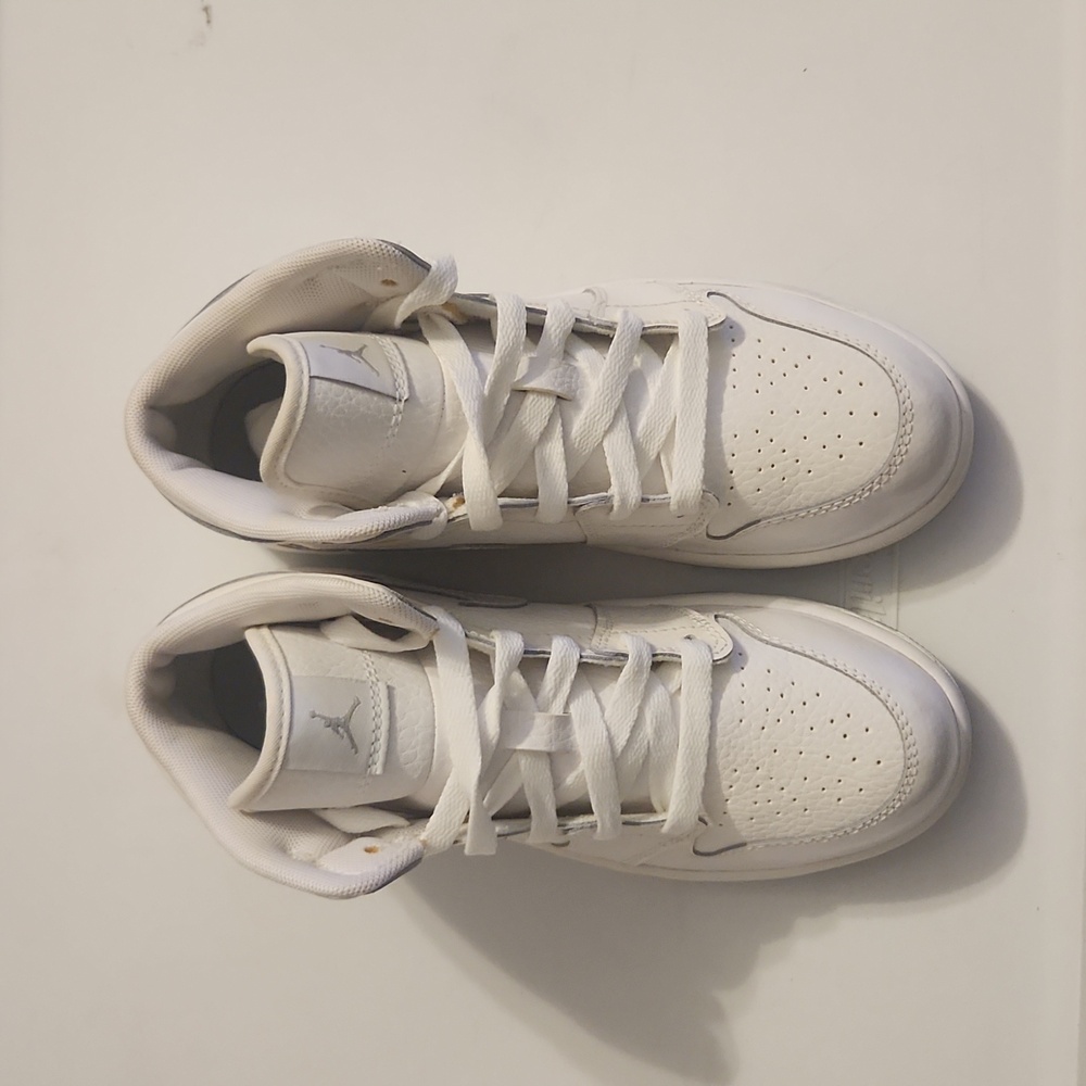 Kids Jordan 1 Mid